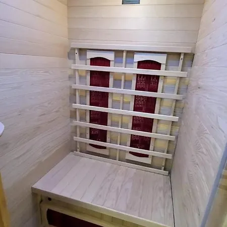 Wehost D1 - Sea, Sauna & Sun - 2pers ニース